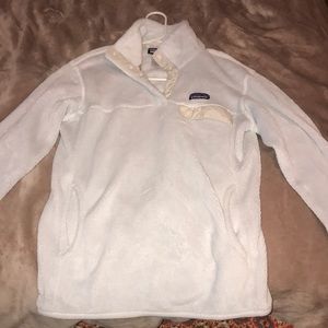 Womans Off-White Patagonia